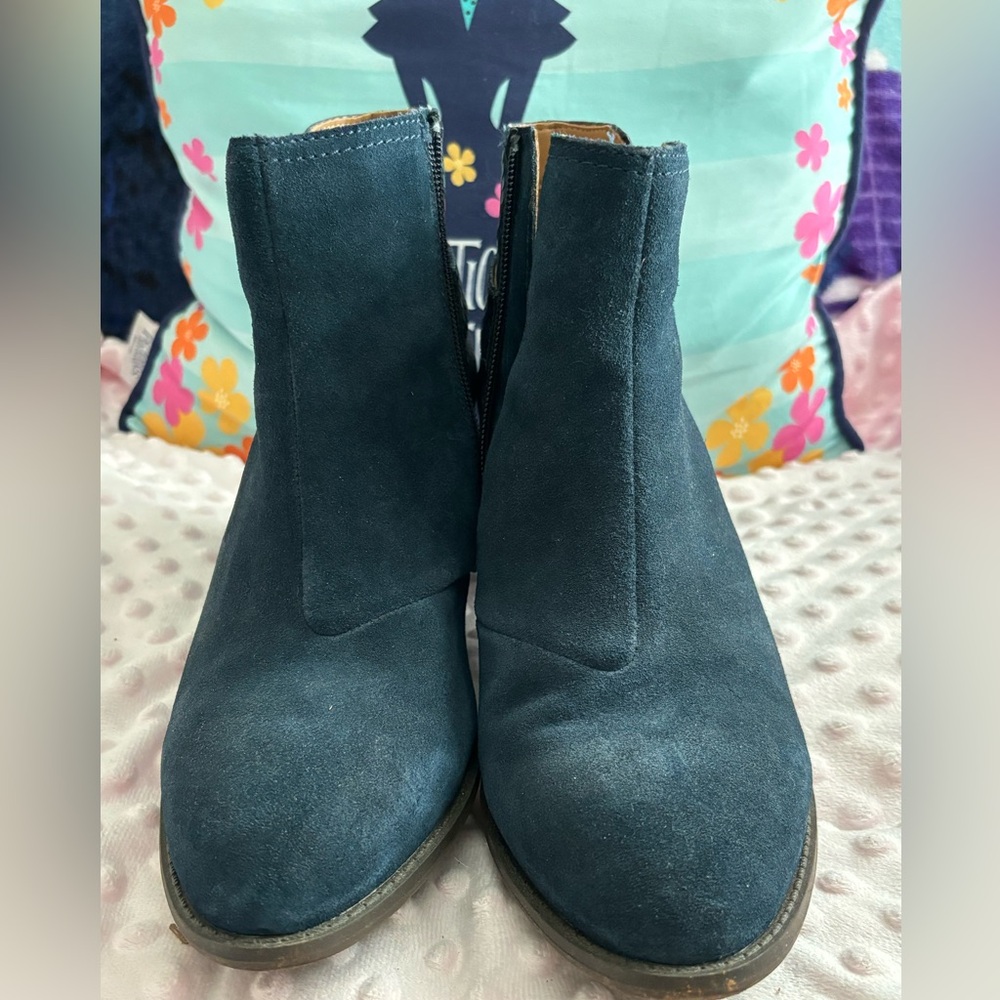 Vionic Blue Ankle Boots
